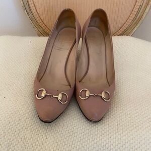 Gucci pumps